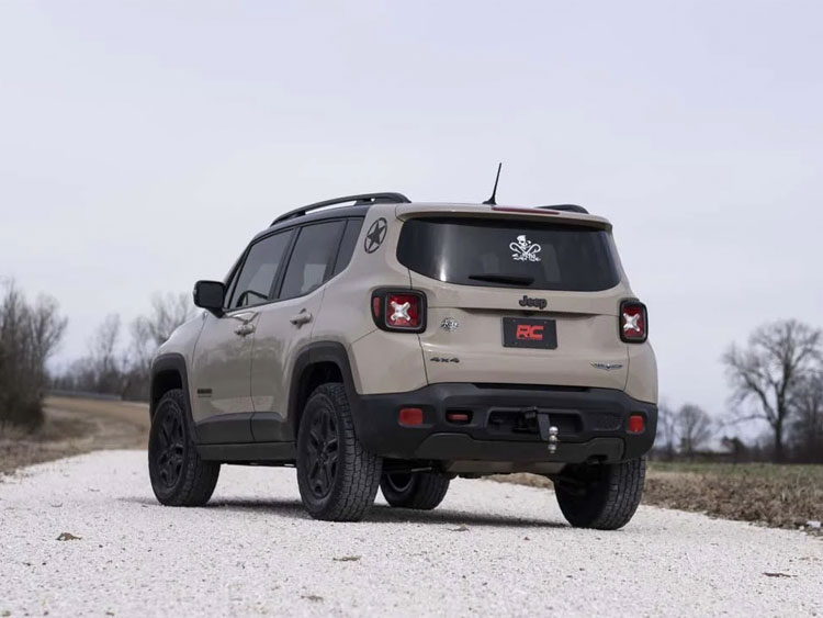 Jeep Renegade Leveling Kit 2" Rough Country MADNESS Autoworks